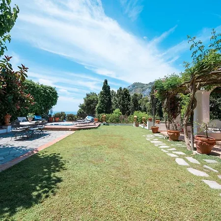 Villa Tragara By Elite